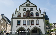 Historisches Rathaus Brilon als Start- und Zielpunkt des Rothaarsteig
